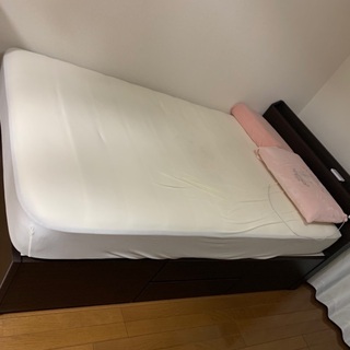 【ネット決済】ニトリ購入 ベッド セミダブル収納付き 美品