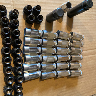 CRS  エセックス　ハイエース　2ピース　ホイールナット