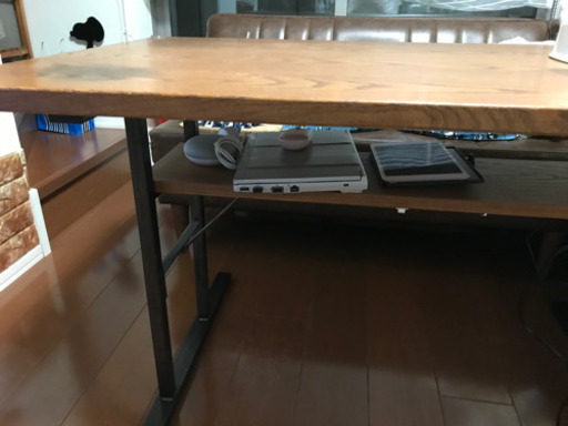 Niko And ダイニングテーブル はる 江東のテーブルの中古あげます 譲ります ジモティーで不用品の処分 Niko And ダイニングテーブル はる 江東のテーブルの中古あげます 譲ります ジモティーで不用品の処分
