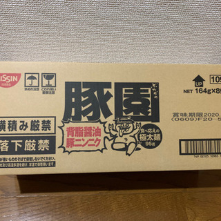 日清☆豚園☆インスタント袋麺8食セット