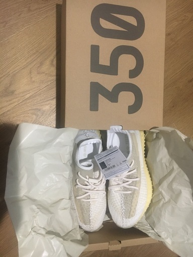 adidas メンズスニーカーの　25.5㎝