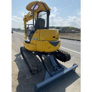 コマツ PC38UU-5 ミニ油圧ショベル 3tクラス ユンボ 小旋回 倍速