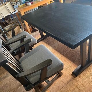 高級食卓セット！18万円を39800円で販売します！天板に難ありますが使用上問題なし♪