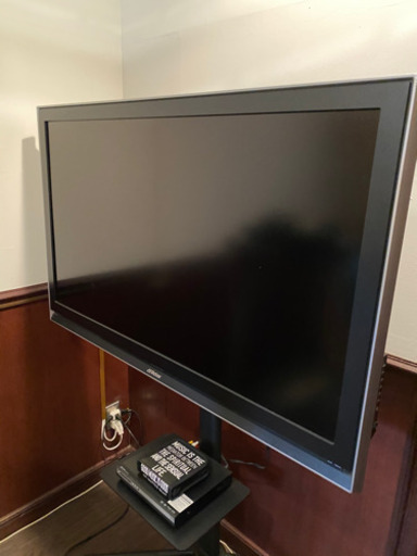 Victor 46インチ　液晶テレビ　スタンド付き