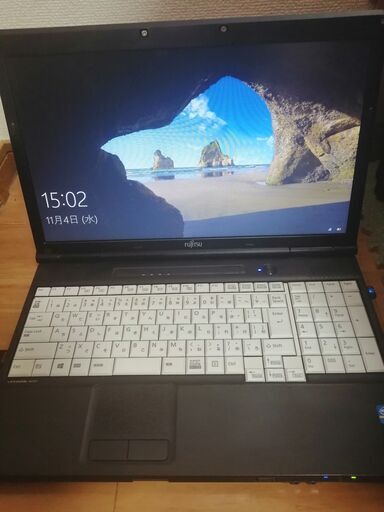富士通　Lifebook 高性能第3世代Core i5搭載 メモリ4G HDD320G Wifi対応 大画面15.6インチ 最新Windows10搭載