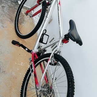 ブレーキパット交換済 マウンテンバイク 26インチ