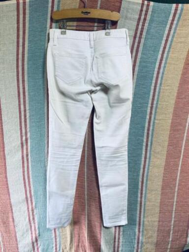 Gu レディース ホワイトデニム パンツ ゾロ 甲斐住吉のおもちゃの中古あげます 譲ります ジモティーで不用品の処分