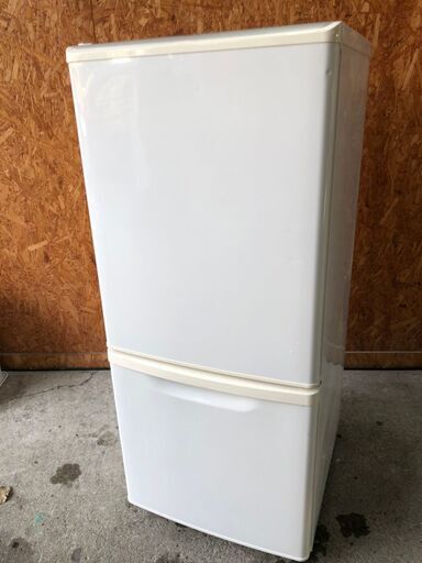 D0103　パナソニック　冷蔵庫　138L　2012年