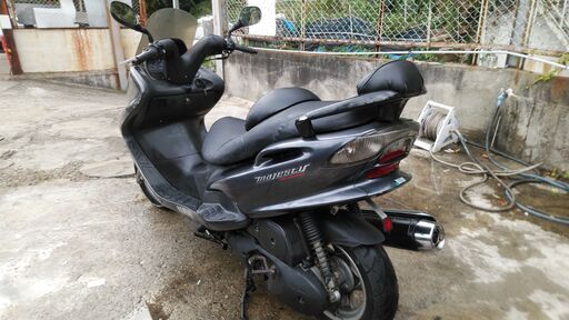 ヤマハマジェスティ125FI グレー SE27 経済的な原付2種 しっかりとした