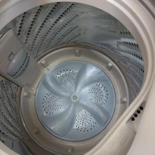 J013★6ヶ月保証★4.5K洗濯機★Hisense HW-G45E4KW 2016年製 J013☆6ヶ月保証☆4.5K洗濯機☆Hisense HW-G45E4KW 2016年製 注文