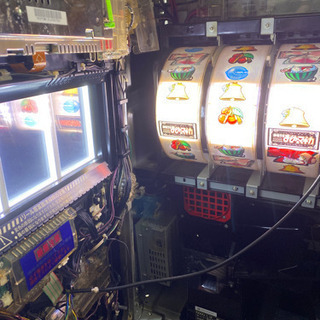 スロット 初代まどマギ コイン不要機