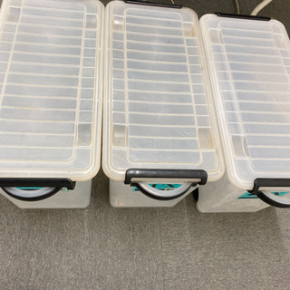キャスター付きプラスチックケース　衣装ケース　3個整理ボックス