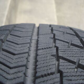 15インチ ブリヂストン175/65R15 コンパクト車用 スタッドレスアルミ