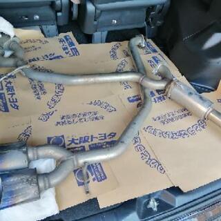 明日朝までの出品です　エスクァイア　マフラー中古　リサイクル