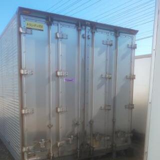 【扉は4枚開き】【アルミ保冷コンテナ】長さ約660cm×幅236cm×高さ262cmくらい 匝瑳市発 配送可  No.31104 扉は4枚開き】【アルミ保冷コンテナ】長さ約660cm×幅236cm×