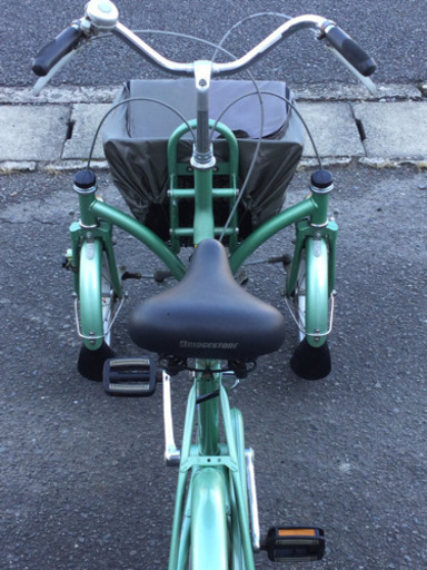 中古 三輪自転車 前2輪 ブリヂストン 前ニ輪16✖️1.75 後輪 20