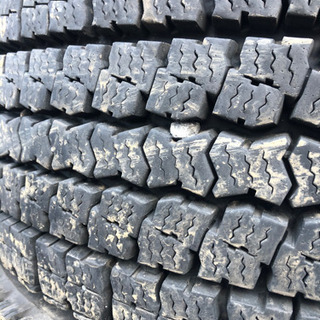 265/70R19.5バリ溝6本セット❣️トラック