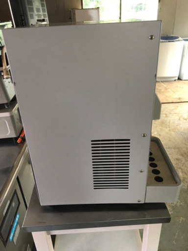日立 ウォータークーラー RW-144P 2L 2016年製 業務用ウォーター