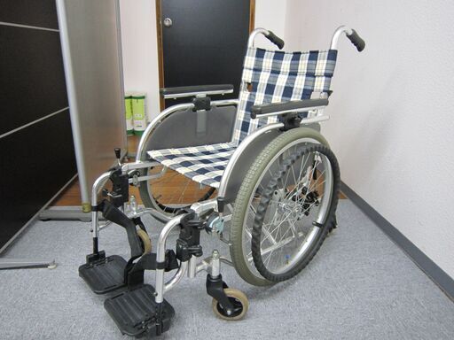 【中古】　車イス　マツナガ製　自走式６輪