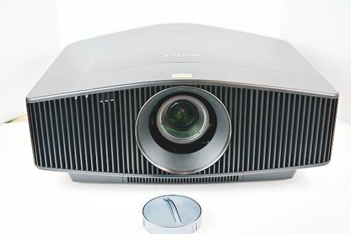 ソニー4Kレーザープロジェクター、高画質の秘密を開発陣に聞く新開発ネイティブ4K SXRD™パネルとレーザー光源