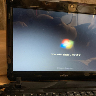 【ネット決済】FUJITSU LIFEBOOK PH50/E