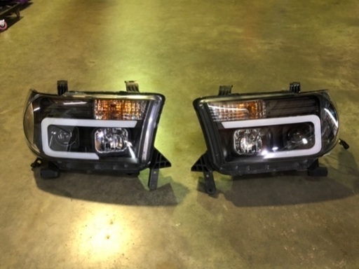 US TOYOTA タンドラLEDラインヘッドライト