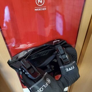 【大幅値下げ 11/11終了】【美品】スノボフルセット(足回り3点、ウェア上下、キャリーケース)＋α