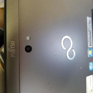 富士通 Q702F Corei5 3427U メモリ4GB SSD128GB 11.6インチ タブレット