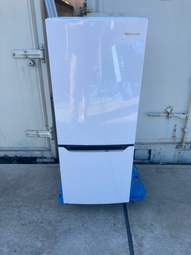 高年式(20年) ハイセンス HR-D15C 150L 冷凍•冷蔵庫　裏側凹みあり 動作品