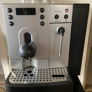 業務用カフェやオフィスにも使えるコーヒーマシン