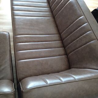 交渉可です。ニコアンド　ソファ　メルカリで送料込み出品してます。