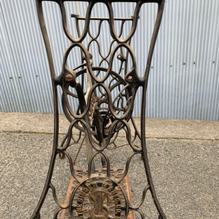 アンティーク　シンガーミシン台　脚　おしゃれ