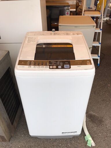 １点限り！！！　特価商品！！！　日立　７キロ洗濯機　１２，９８０円（税別）