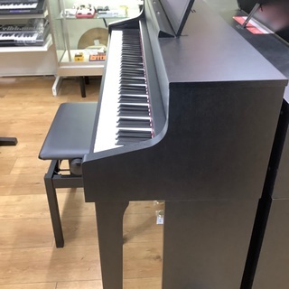 電子ピアノ ROLAND HP605-GP のご紹介です。-Supreme Block Knit Beanie