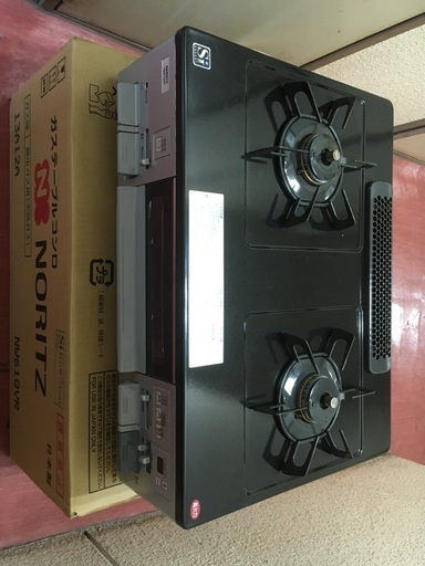 【値下げ】ノーリツ  NW61QVR 13A12A [ガステーブル ホーロートップ水無両面焼きグリル（都市ガス13A12A用右強火タイプ）