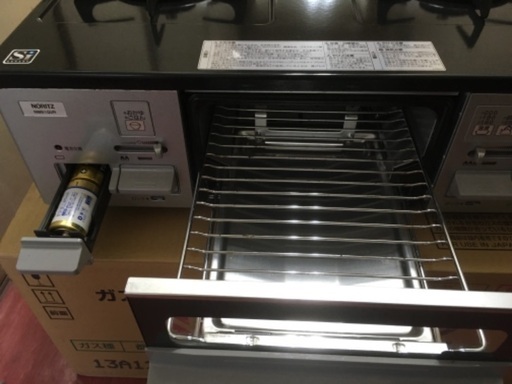 【値下げ】ノーリツ  NW61QVR 13A12A [ガステーブル ホーロートップ水無両面焼きグリル（都市ガス13A12A用右強火タイプ） 値下げ】ノーリツ NW61QVR 13A12A [ガステーブル ホーロートップ水無