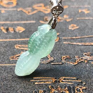 福袋 ネックレス 蜜蜂 本翡翠 氷ヒスイ 緑色 誕生日プレゼント 縁起物 鑑別書有 福袋 ネックレス 蜜蜂 本翡翠 氷ヒスイ 緑色 誕生日プレゼント 縁起物