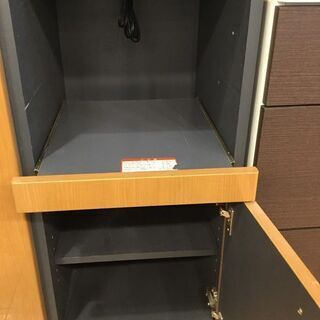 綾野製作所 3枚扉ﾚﾝｼﾞﾎﾞｰﾄﾞ ﾌﾞﾗｳﾝ 【ﾄﾚﾌｧｸ桶川店】