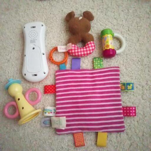 値下げ 赤ちゃんおもちゃ ベビーカー用おもちゃ 歯固め ガラガラ リモコン カサカサ ディズニー アンパンマン ぴなっちゃん 横堤のベビー用品 おもちゃ の中古あげます 譲ります ジモティーで不用品の処分 値下げ 赤ちゃんおもちゃ ベビーカー用おもちゃ 歯固め ガラガラ リモコン カサカサ ディズニー アンパンマン ぴなっちゃん 横堤のベビー用品 おもちゃ の中古あげます 譲ります ジモティーで不用品の処分