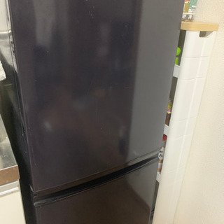 【ネット決済】2ドア137L 大容量冷蔵/冷凍庫　BLACK