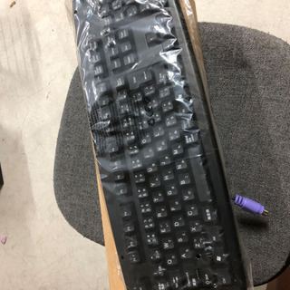 PCキーボード　新品と中古