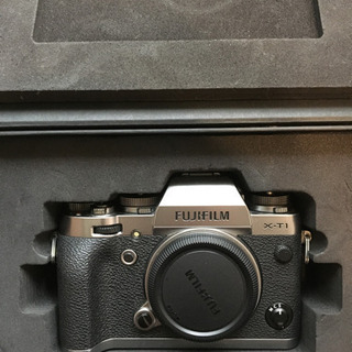 FUJIFILM x-t1