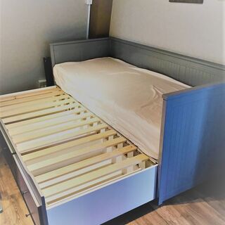 【プロによる分解費全額当方で負担します！】ダブルベッドになるソファ（11月23日~26日お渡し）