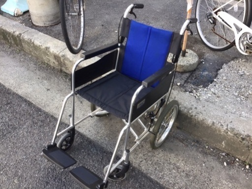 mikiの車椅子【ほぼ新品】