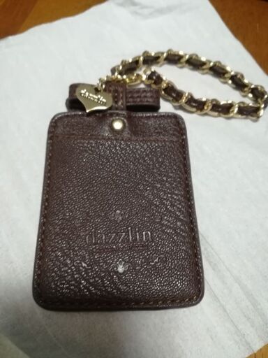 新品未使用 Dazzlin ダズリン のパスケース Mana 入間市の小物 定期入れ の中古 古着あげます 譲ります ジモティーで不用品の処分 新品未使用 Dazzlin ダズリン のパスケース Mana 入間市の小物 定期入れ の中古 古着あげます 譲ります ジモティーで不用品の処分