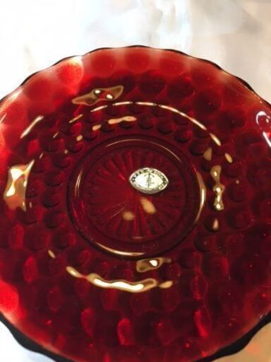 アンカ－ホッキング社ロイヤルルビ－バブルカップ＆ソ－サ－5客セット値下げしました アンカ－ホッキング社ロイヤルルビ－バブルカップ＆ソ－サ－5客セット