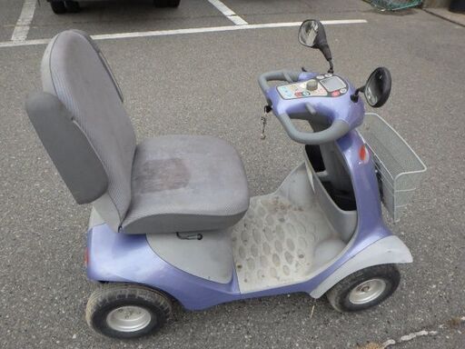 クボタ Kubota. 電動カートセニアカー　ラクロード