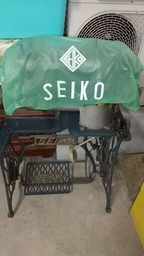 足踏みミシン
