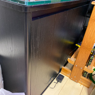 90㎝　ガラス水槽　LEDライト　外部フィルター　キャビネット　ポンプ