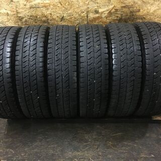 ■スタッドレス W979 215/70R17.5 118/116L 215/70/17.5 215/70-17.5 BS ブリジストン ブリザックW979 BLIZZAK 215-70R-17.5 BS BRIDGESTONE BLIZZAK W979 215⁄70R17.5 118⁄116L LT 17.5インチ